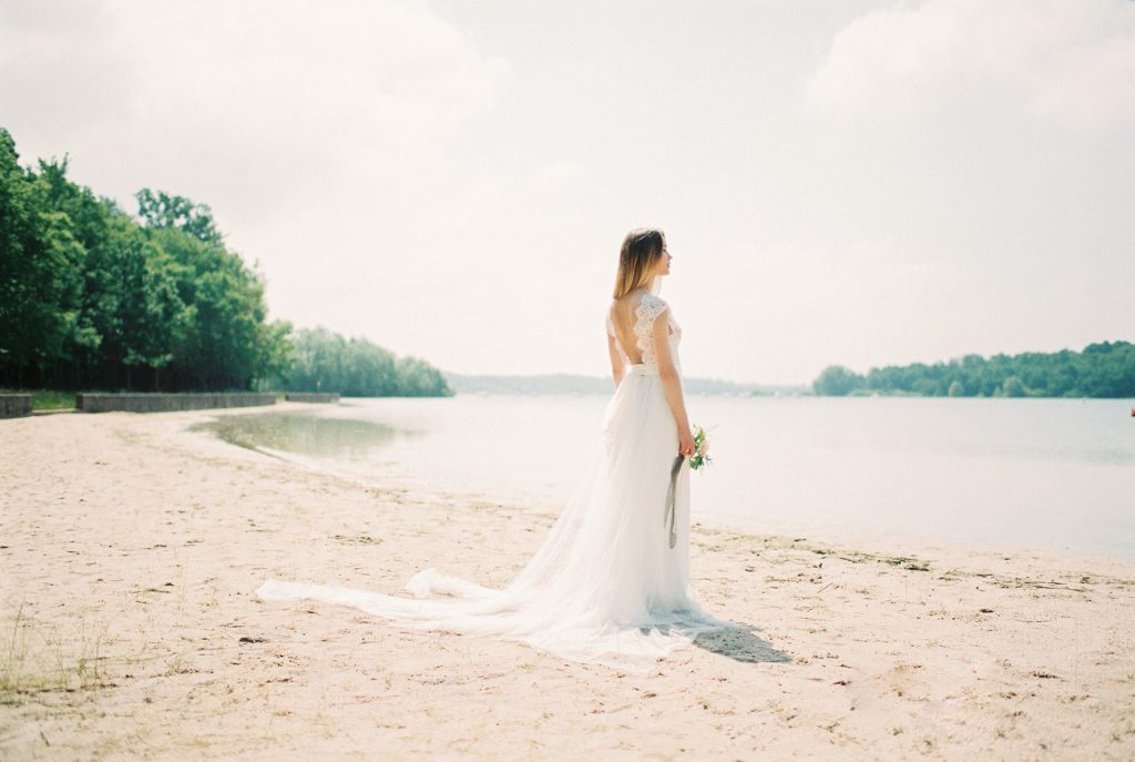 00120-Editorial-Inspiration-Shooting-Louise-Lac-du-der-Film-24x36