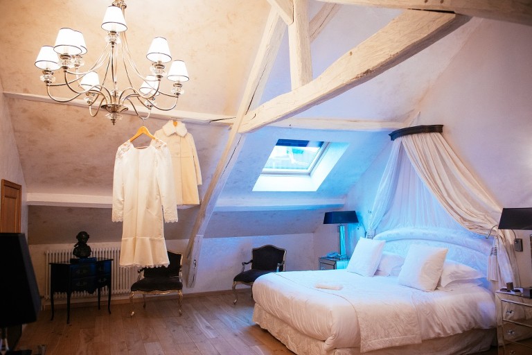 CHATEAU-DU-FAUCON-EMILIE&ARNAUD©STUDIO-MENNESSON-11